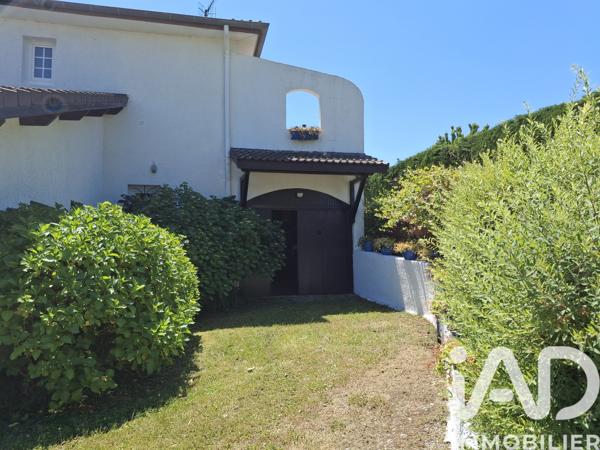 Maison à vendre 9 pièces 207,31 m² Roiffieux