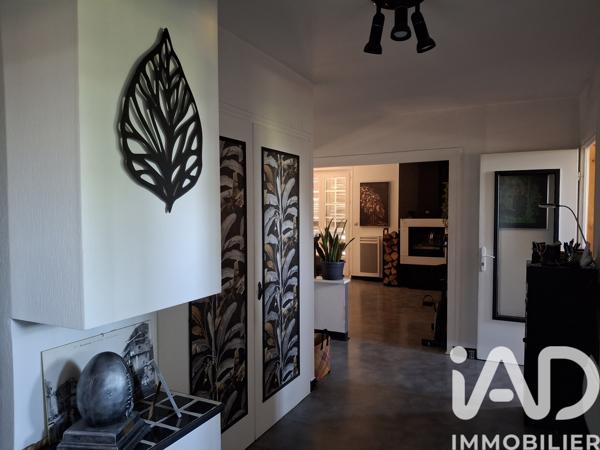 Maison à vendre 9 pièces 207,31 m² Roiffieux