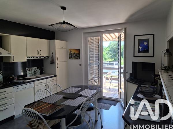 Maison à vendre 9 pièces 207,31 m² Roiffieux