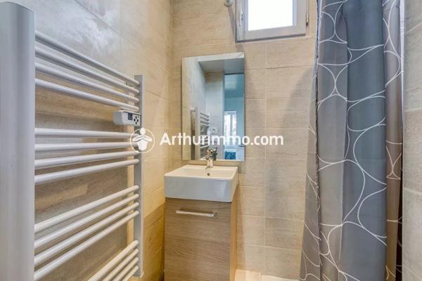 Location                                                      Appartement
                        
                     2 pièces                      26 m2                     à Corbeil-Essonnes