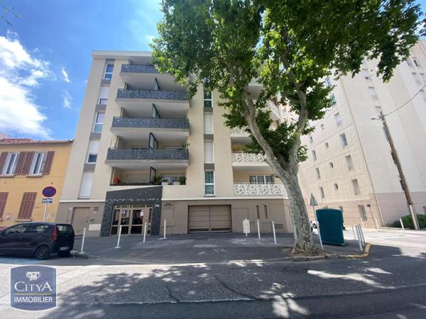 Appartement à louer 2 pièces 40.36m² Toulon (83000)