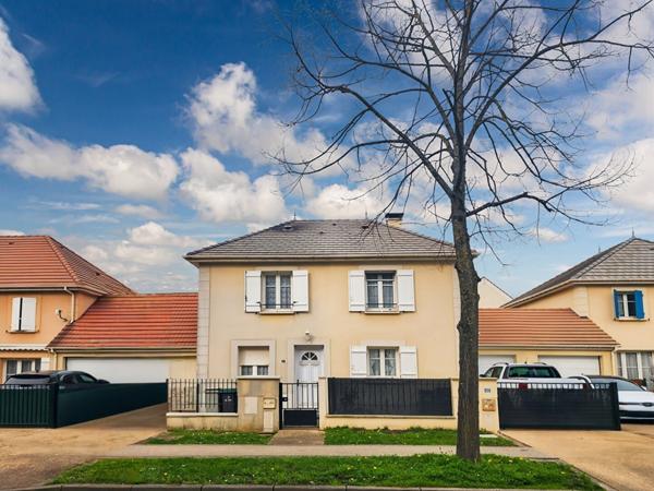 Maison Type duplex F3 avec Jardin proche Gare 