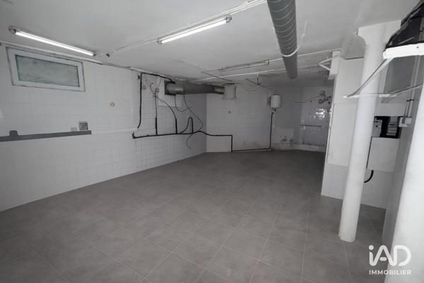 Location boutique/local commercial 135 m² Paris 12