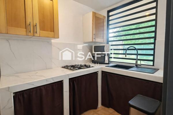 Maison mitoyenne - 3 chambres - Terrain 233m²