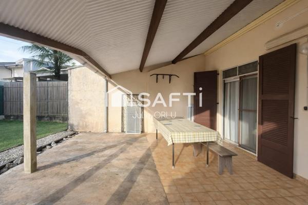 Maison mitoyenne - 3 chambres - Terrain 233m²