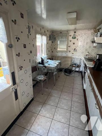 En exclusivité chez votre Notaire, maison de ville à rafraichir sur Dunkerque Saint Pol sur Mer...