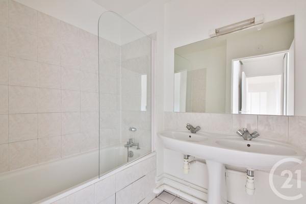 Appartement F4 à vendre  4 pièces - 98,30 m2 PARIS - 75013