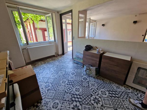 MAISON avec DEPENDANCE à vendre 3 pièces VITTEL (88) sur TERRAIN de 140 m²