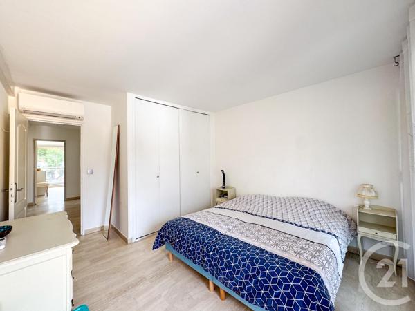 Appartement T4 à vendre  4 pièces - 72,33 m2 CAVALAIRE SUR MER - 83