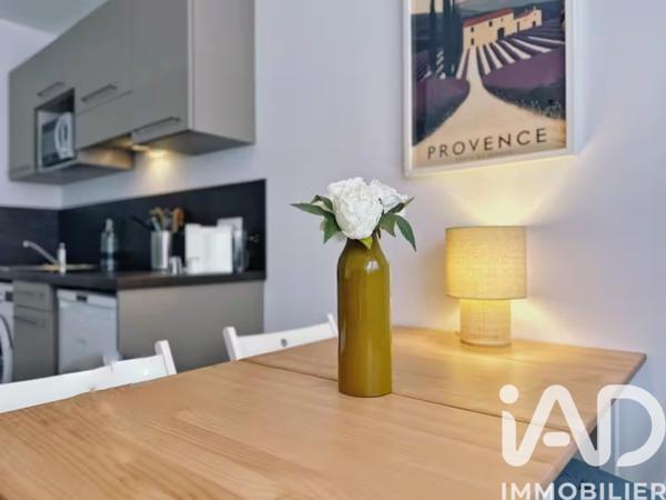 Location studio 25 m² Toulon