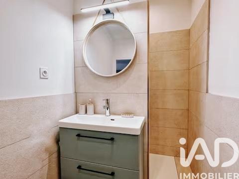 Location studio 25 m² Toulon