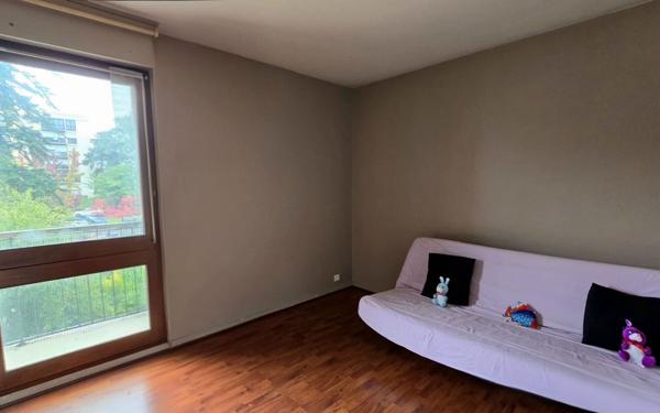 Appartement à vendre    3 pièces •  Ris-Orangis