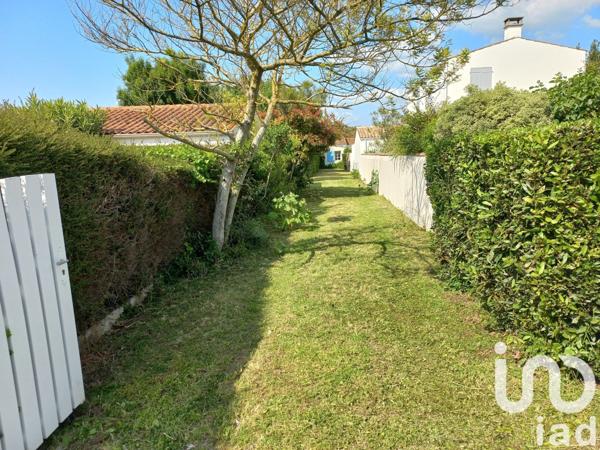 Maison traditionnelle 5 pièces de 141 m² à La Brée-les-Bains (17840)