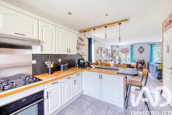 Maison à vendre 5 pièces 113 m² Le Perray-en-Yvelines