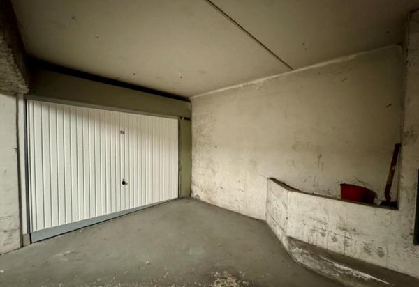 Appartement 3 pièces 70m2 avec cave et place de parking box