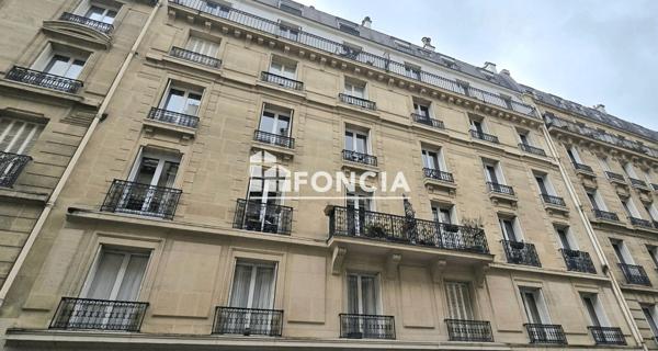 À vendre Appartement 2 pièces 47.44 m² - Paris 75017