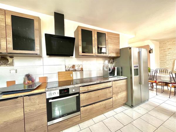 Maison 5 pièces - 100 m²