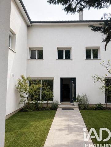 Maison à vendre 7 pièces 193 m² Gagny