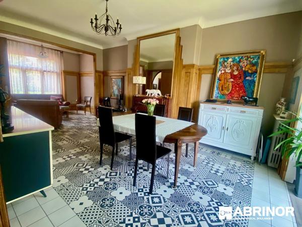 Maison Bourgeoise 6 chambres, 3 salle de bains, jardin, garage CROIX