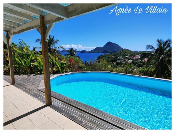 Maison avec Piscine vue sur la Baie des Saintes