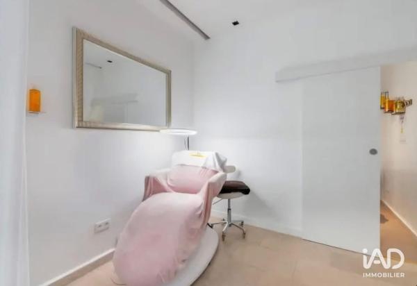 Boutique/Local commercial à vendre 45 m² Paris 17