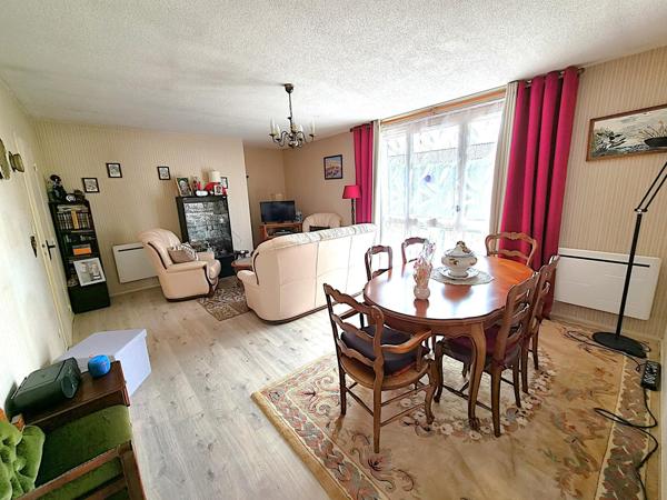 Maison 3 chambres avec garage attenant