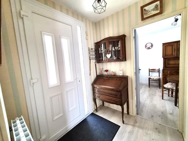 Maison 3 chambres avec garage attenant