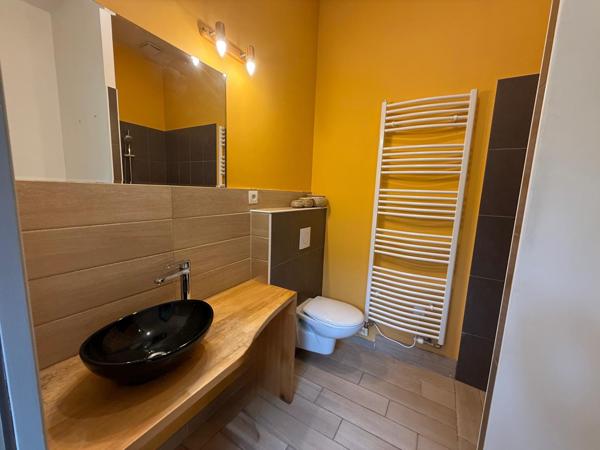 DINAN – 2 maisons sur 727 m² de terrain, idéal résidence + gîte ou investissement locatif