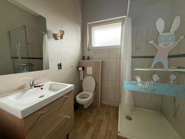 DINAN – 2 maisons sur 727 m² de terrain, idéal résidence + gîte ou investissement locatif