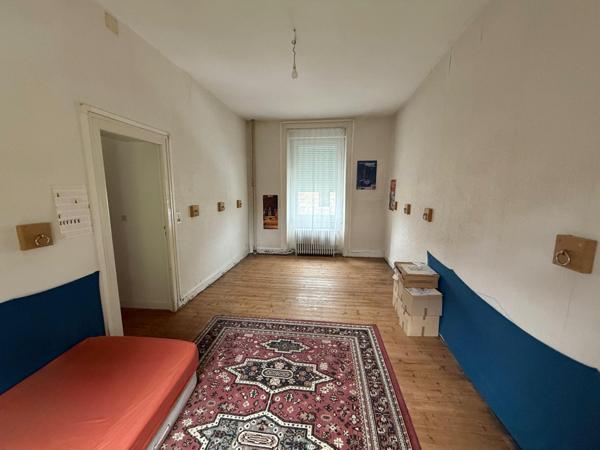 DINAN – 2 maisons sur 727 m² de terrain, idéal résidence + gîte ou investissement locatif