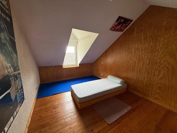 DINAN – 2 maisons sur 727 m² de terrain, idéal résidence + gîte ou investissement locatif