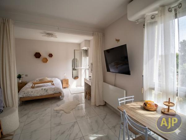 Vente appartement Saintes : 122 000 € - AJP Immobilier Saintes