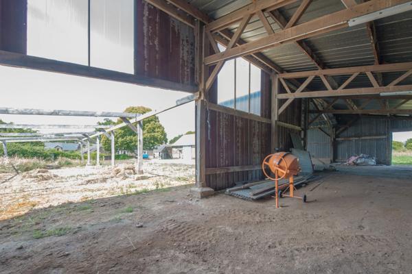 ENSEMBLE IMMOBILIER A RÉNOVER – FORT POTENTIEL – ENTRE GUÉMENÉ-PENFAO ET LA FORÊT DU GÂVRE