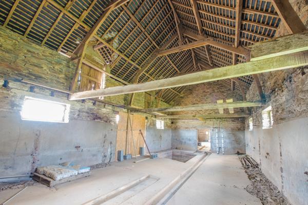 ENSEMBLE IMMOBILIER A RÉNOVER – FORT POTENTIEL – ENTRE GUÉMENÉ-PENFAO ET LA FORÊT DU GÂVRE