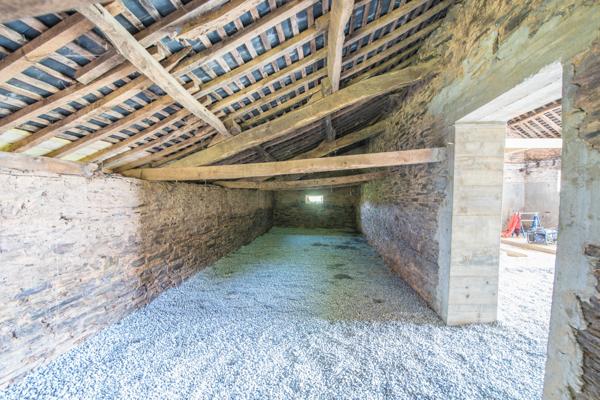 ENSEMBLE IMMOBILIER A RÉNOVER – FORT POTENTIEL – ENTRE GUÉMENÉ-PENFAO ET LA FORÊT DU GÂVRE