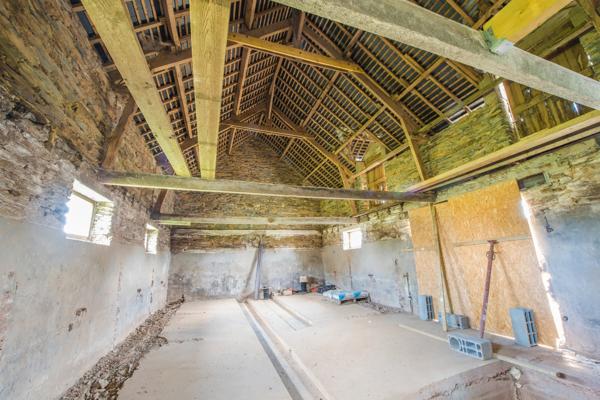 ENSEMBLE IMMOBILIER A RÉNOVER – FORT POTENTIEL – ENTRE GUÉMENÉ-PENFAO ET LA FORÊT DU GÂVRE