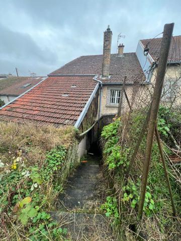 MAISON DE VILLAGE A RÉNOVER Souilly MAISON DE VILLAGE A RÉNOVER Souilly