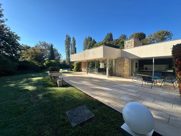 Maison 6 pièces d'exception de 268m2 , Gradignan Maison 6 pièces d'exception de 268m2 , Gradignan