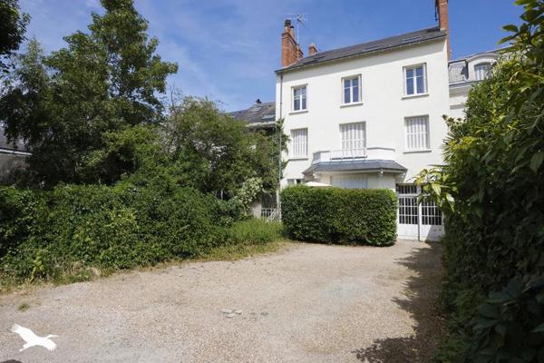 Appartement 349 750 € Tours 4 p 101 m² DPE D
