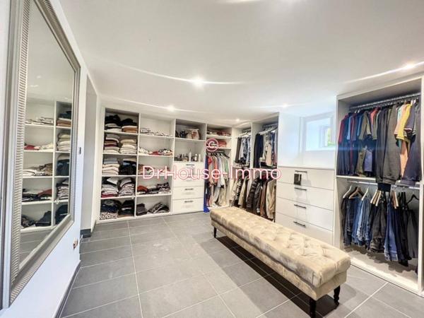 Maison à vendre 8 pièces de 210 m²