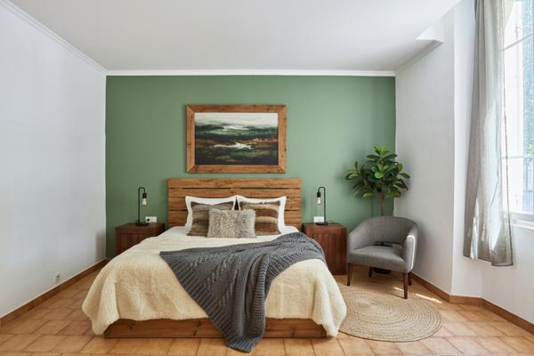 Maison 4 pièces à vendre à Mallemort à deux pas du centre-ville.