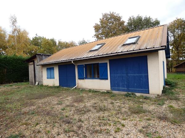 Maison avec sa dépendance et piscine entre Brezolles et Dreux