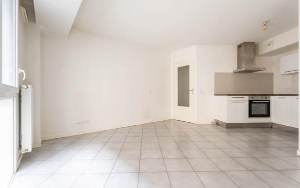 Appartement à vendre    2 pièces • 45 m2 Lyon 7