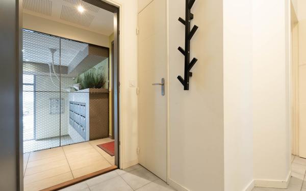 Appartement à vendre    2 pièces • 45 m2 Lyon 7