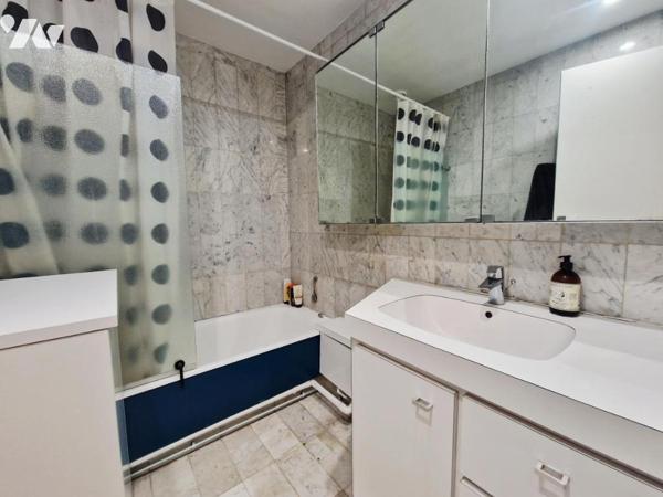 studio occupé rue de paradis