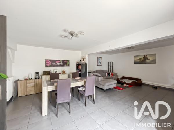 Maison à vendre 4 pièces 94 m² Montfermeil