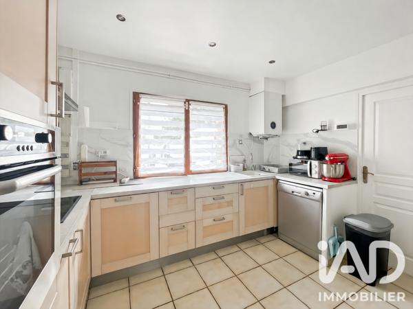 Maison à vendre 4 pièces 94 m² Montfermeil