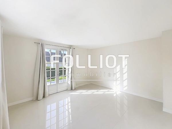 À Vendre : Maison 7 pièces à vendre à Bayeux