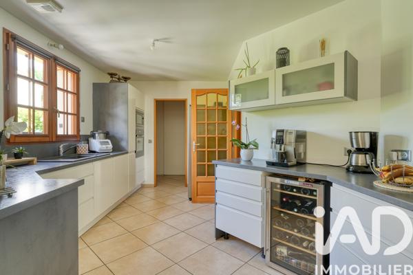 Maison à vendre 6 pièces 137 m² Triel-sur-Seine