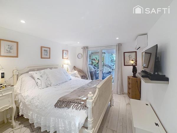 VILLA SAINT AYGULF (83370) 5 PIÈCES CLIMATISÉE  TOUT CONFORT - TERRASSE - PISCINE -